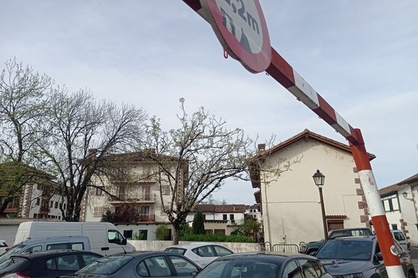 parking en elizondo